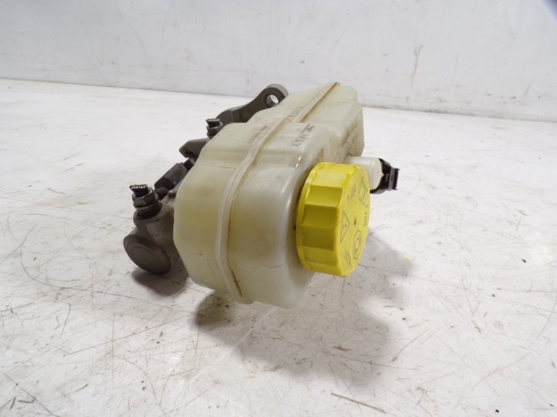 Recambio de bomba freno para seat ibiza (6p1) 1.2 tsi referencia OEM IAM 6R1611019D  