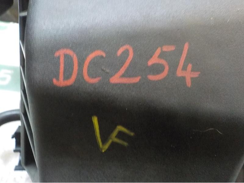 Recambio de filtro aire para opel astra j lim. selective referencia OEM IAM 13301783  