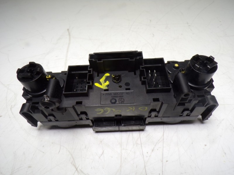 Recambio de mando calefaccion / aire acondicionado para skoda rapid 1.6 tdi dpf referencia OEM IAM 5JA820045A9B9 5JA820045A 
