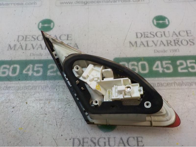Recambio de piloto trasero derecho interior para opel astra j lim. selective referencia OEM IAM 13360787  