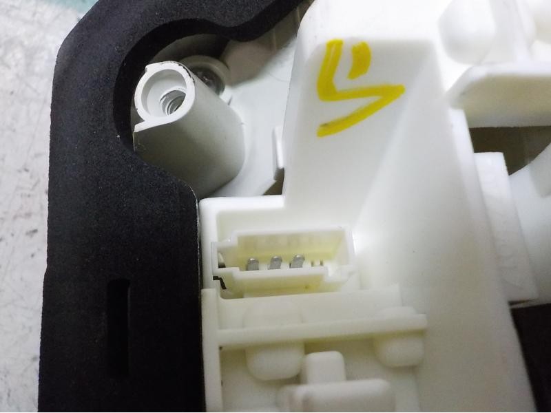 Recambio de piloto trasero derecho interior para opel astra j lim. selective referencia OEM IAM 13360787  