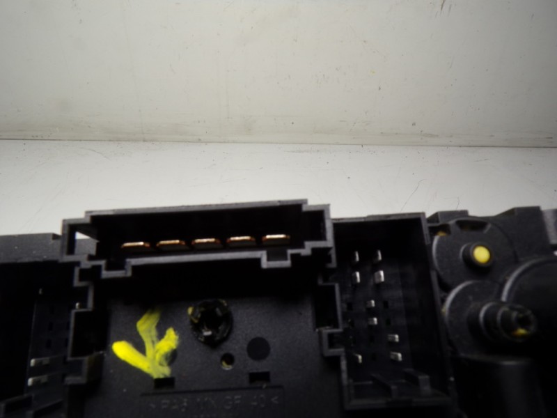 Recambio de mando calefaccion / aire acondicionado para skoda rapid 1.6 tdi dpf referencia OEM IAM 5JA820045A9B9 5JA820045A 