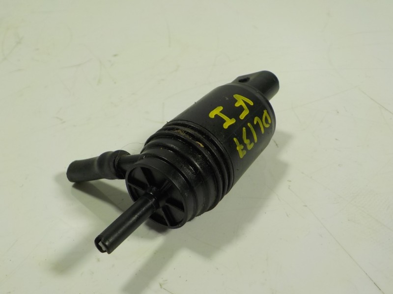 Recambio de bomba limpia para bmw x1 (e84) sdrive 20d referencia OEM IAM 67127302588 7345885 