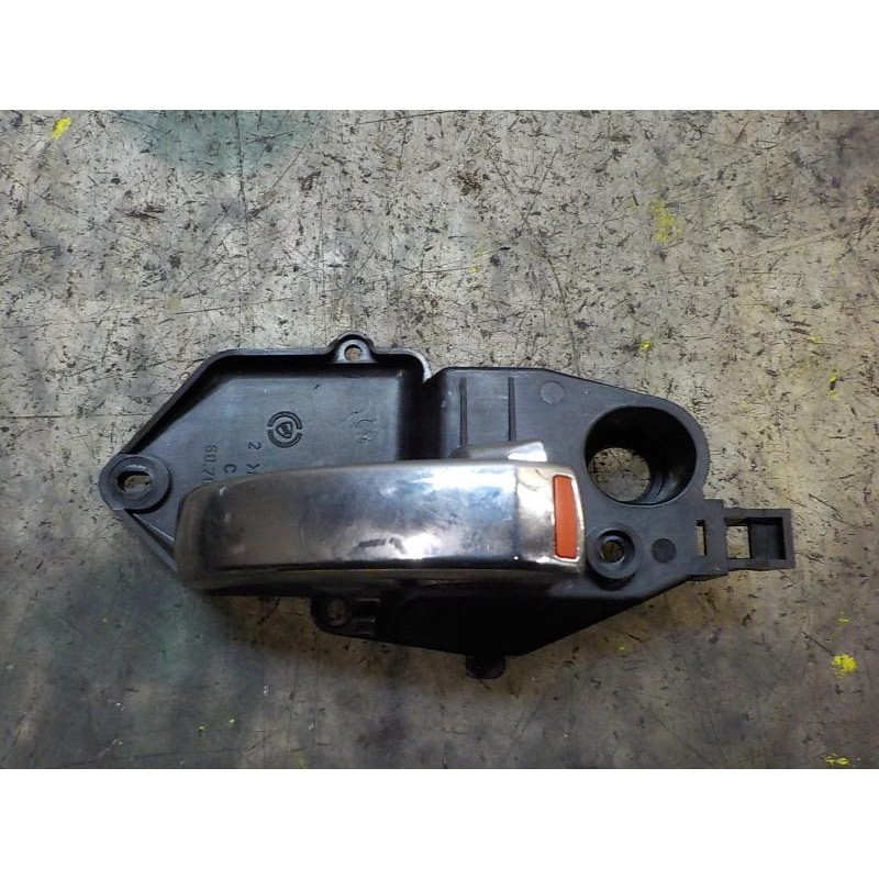 Recambio de maneta interior delantera derecha para fiat nuova 500 (150) 1.2 cat referencia OEM IAM 71749972  