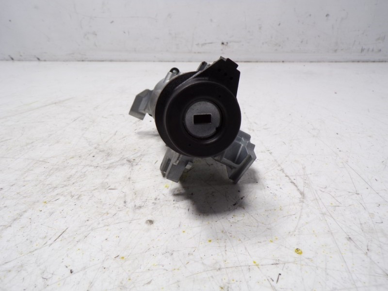 Recambio de antirrobo para audi q2 (gab) 30 tfsi advanced referencia OEM IAM 1K0905851D 1K0905851 