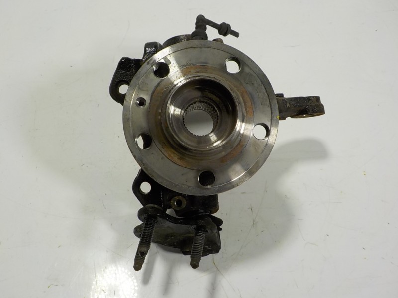 Recambio de mangueta delantera izquierda para skoda rapid 1.6 tdi dpf referencia OEM IAM 6Q0407255S  6R0407621A