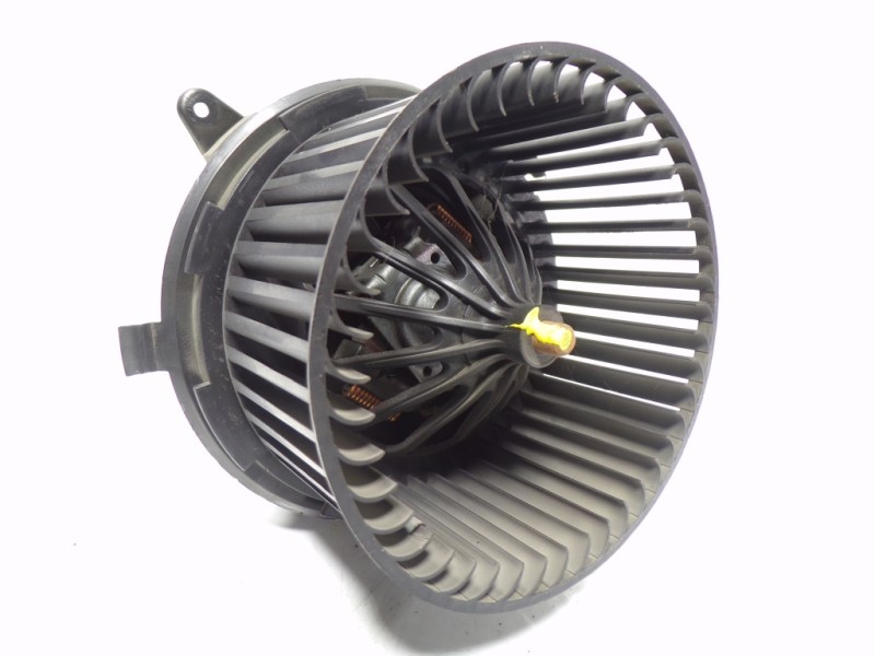 Recambio de motor calefaccion para citroën c3 1.4 hdi referencia OEM IAM 6441CR T41900012832 T41900012832