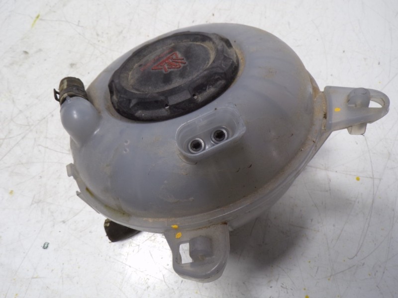 Recambio de deposito expansion para audi q2 (gab) 30 tfsi advanced referencia OEM IAM 5Q0121407M 5Q0121407AA 