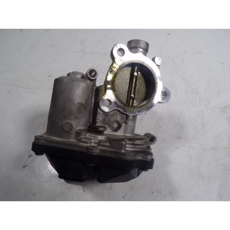 Recambio de caja mariposa para audi a3 sportback (8vf) 1.6 tdi referencia OEM IAM 04L131501M 04L131501M A2C96089300