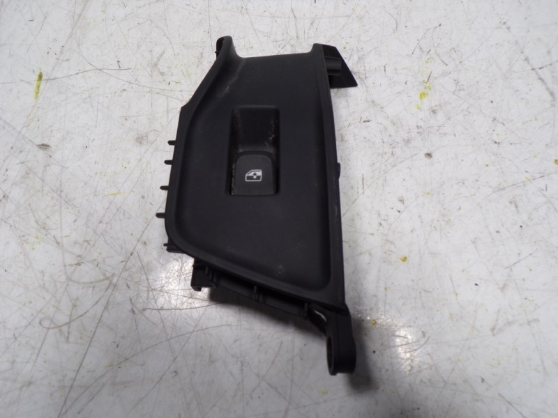 Recambio de mando elevalunas trasero derecho para audi q2 (gab) 30 tfsi advanced referencia OEM IAM 8V0959855B 8V0959855B 