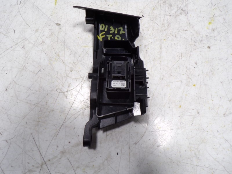 Recambio de mando elevalunas trasero derecho para audi q2 (gab) 30 tfsi advanced referencia OEM IAM 8V0959855B 8V0959855B 