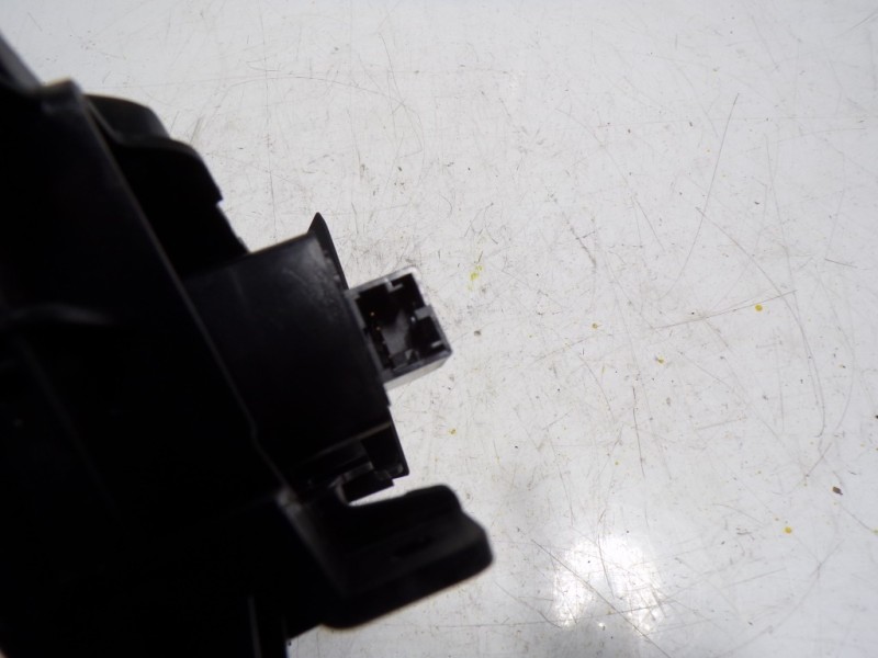 Recambio de mando elevalunas trasero derecho para audi q2 (gab) 30 tfsi advanced referencia OEM IAM 8V0959855B 8V0959855B 