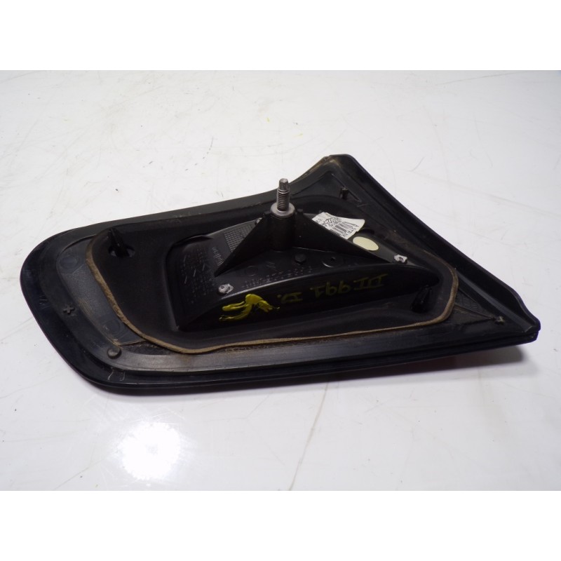 Recambio de piloto trasero derecho interior para citroën c3 1.4 hdi referencia OEM IAM 6351JC 9685225480 