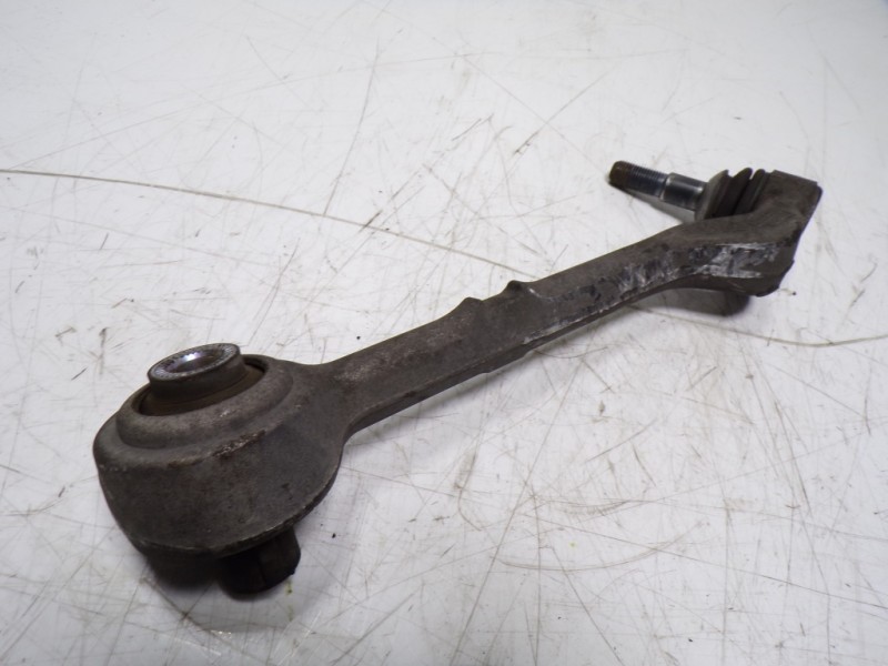 Recambio de brazo suspension inferior delantero izquierdo para bmw x1 (e84) sdrive 20d referencia OEM IAM 31122405859  