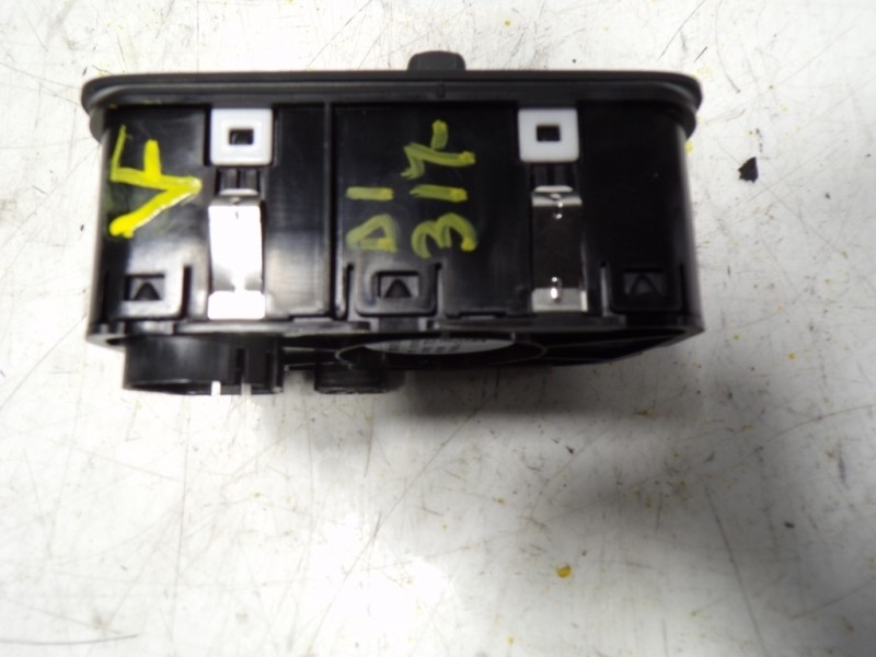 Recambio de mando luces para audi q2 (gab) 30 tfsi advanced referencia OEM IAM 8V0941531AQ5PR 8V0941531AQ 1701166301