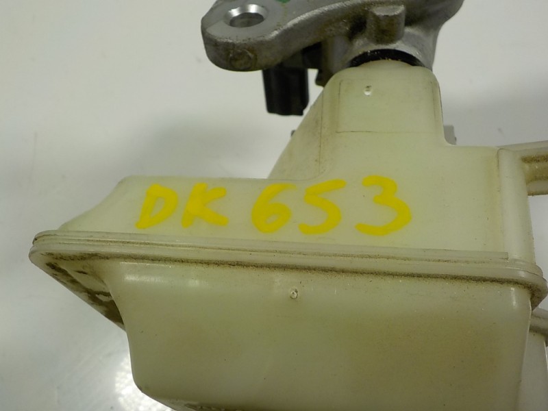 Recambio de bomba freno para seat ibiza (kj1) 1.0 referencia OEM IAM 2Q1614019REP 2Q1611301 