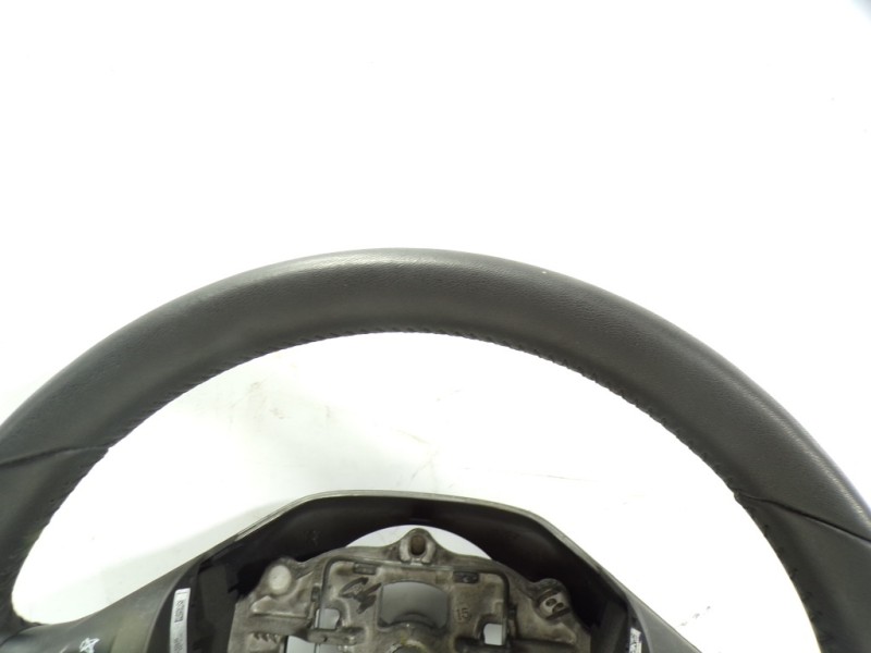 Recambio de volante para peugeot 208 1.2 12v e-vti referencia OEM IAM 96739515ZD  