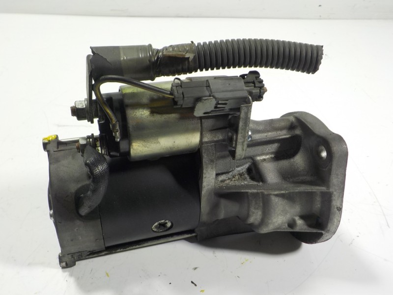 Recambio de motor arranque para nissan cabstar 3.0 td referencia OEM IAM  13763C 
