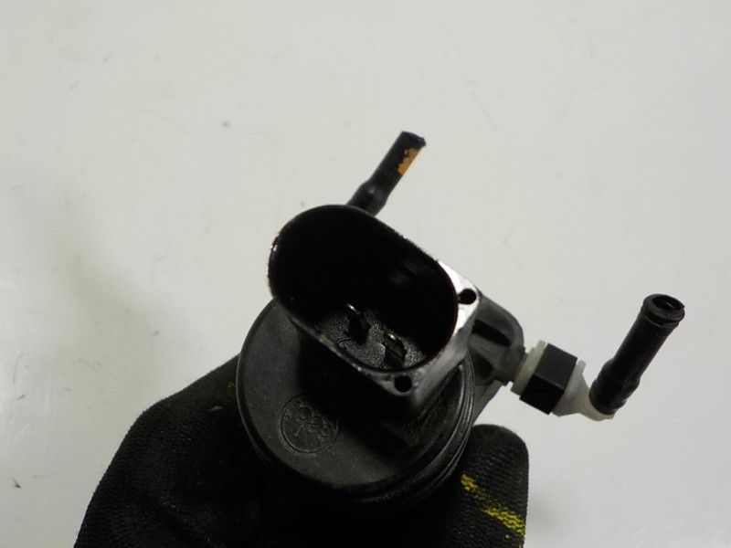 Recambio de bomba limpia para seat ibiza (kj1) 1.0 referencia OEM IAM 1K6955651 1K6955651 