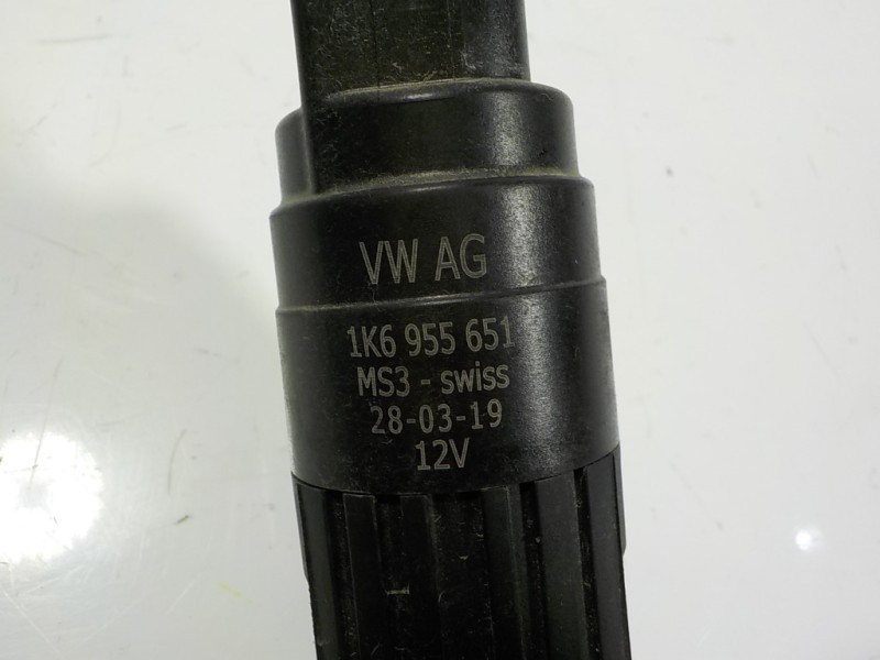 Recambio de bomba limpia para seat ibiza (kj1) 1.0 referencia OEM IAM 1K6955651 1K6955651 