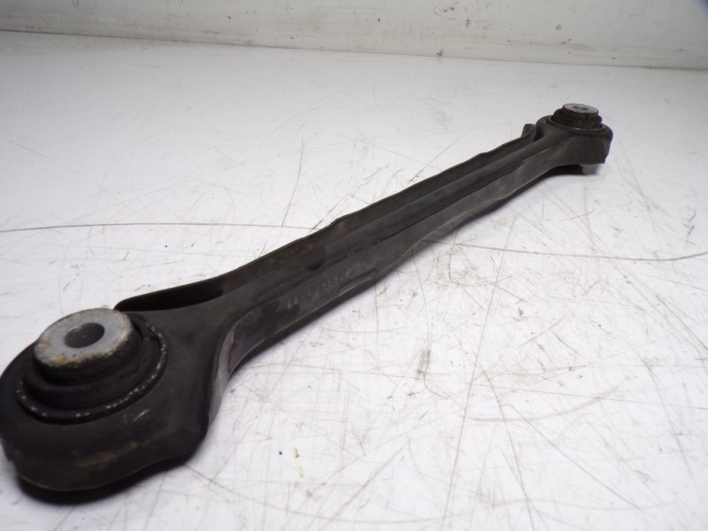 Recambio de brazo suspension superior trasero derecho para bmw x1 (e84) sdrive 20d referencia OEM IAM 33322409892  