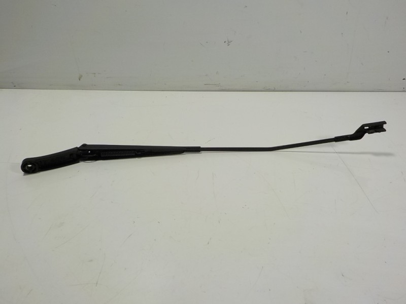 Recambio de brazo limpia delantero derecho para seat ibiza (kj1) 1.0 referencia OEM IAM 6F1955410A  