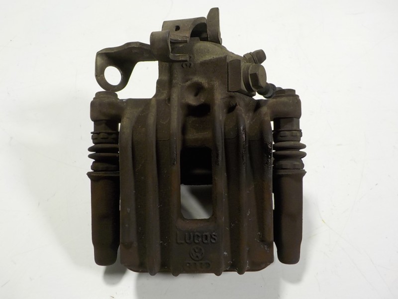 Recambio de pinza freno trasera derecha para skoda rapid 1.6 tdi dpf referencia OEM IAM 6R0615424  