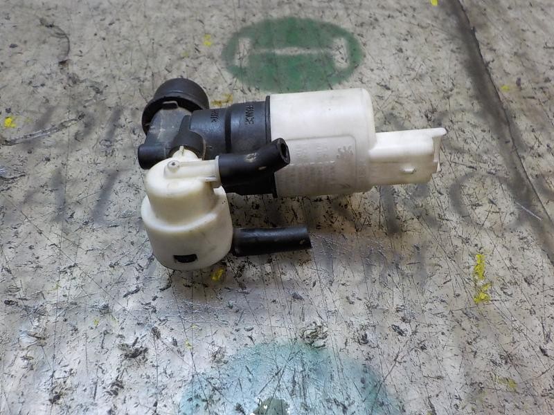 Recambio de bomba limpia para peugeot 308 1.6 hdi referencia OEM IAM 643492  