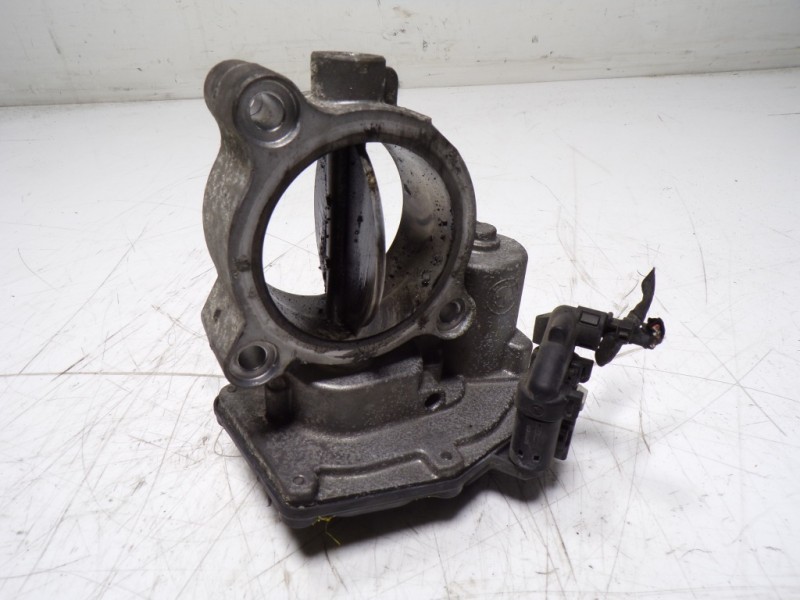 Recambio de caja mariposa para bmw x1 (e84) sdrive 20d referencia OEM IAM 13547810752 10378517 