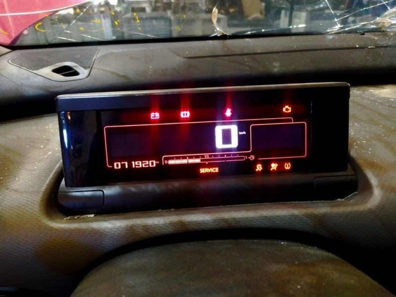 Recambio de cuadro instrumentos para citroën c4 cactus 1.2 12v vti referencia OEM IAM 9821714180 98217141800 