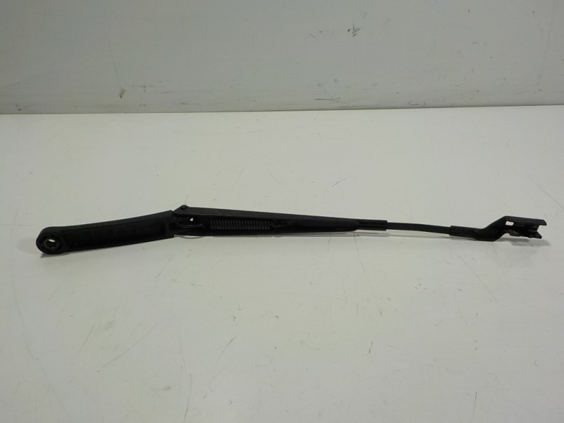 Recambio de brazo limpia delantero izquierdo para seat ibiza (kj1) 1.0 referencia OEM IAM 6F1955409  