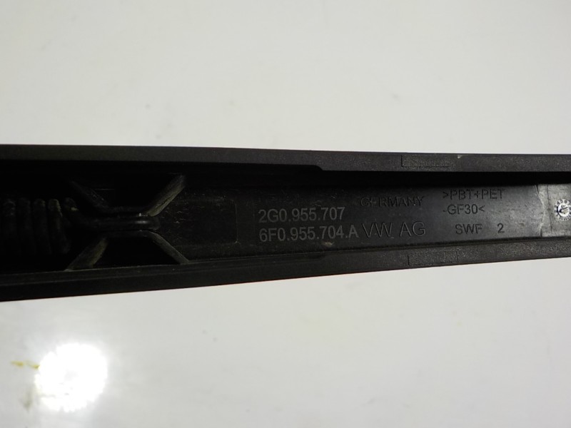 Recambio de brazo limpia trasero para seat ibiza (kj1) 1.0 referencia OEM IAM 2G0955707 2G0955707 