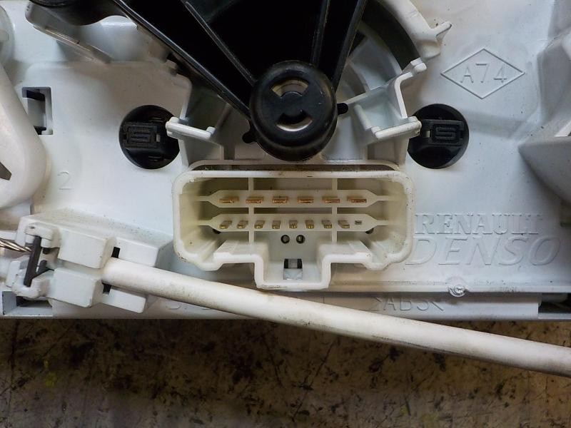 Recambio de mando calefaccion / aire acondicionado para renault kangoo 1.5 dci diesel referencia OEM IAM   