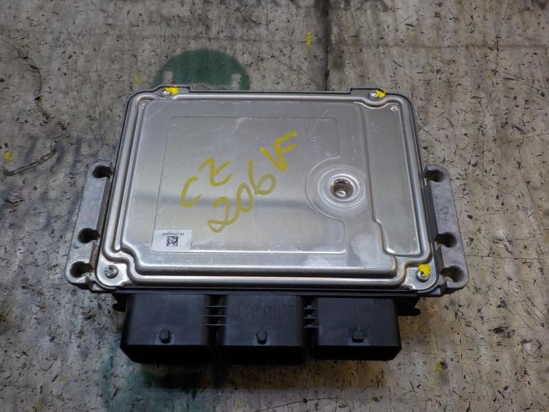 Recambio de centralita motor uce para peugeot 308 1.6 hdi referencia OEM IAM 1610808580 9808016480 0281030548