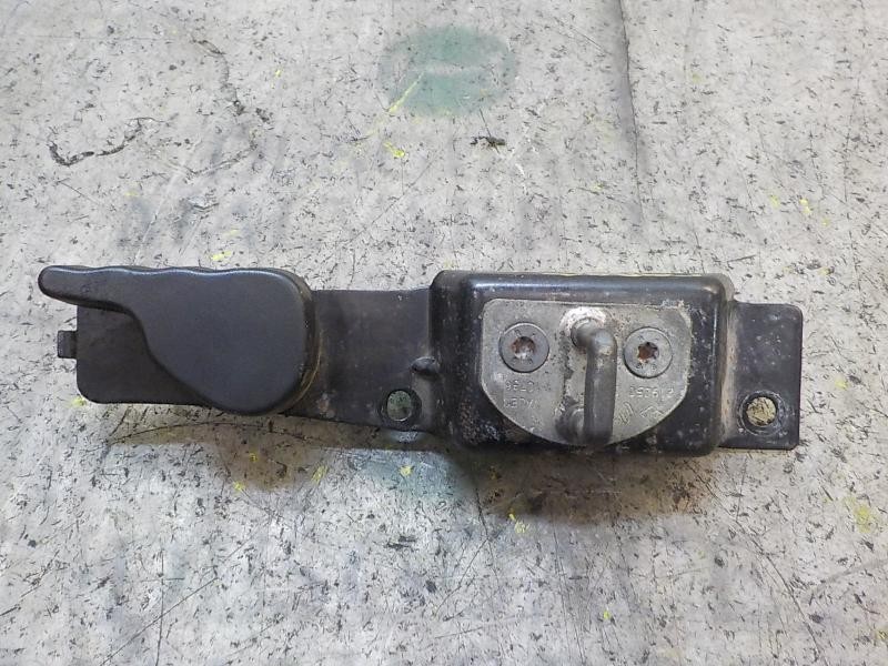 Recambio de maneta interior trasera derecha para renault kangoo 1.5 dci diesel referencia OEM IAM   