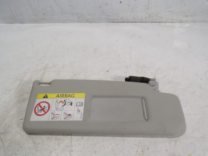 Recambio de parasol derecho para volkswagen scirocco (138) r-line bmt referencia OEM IAM 1K8857552N2F4  