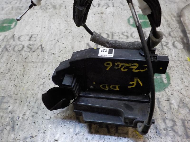 Recambio de cerradura puerta delantera derecha para peugeot 308 1.6 hdi referencia OEM IAM 9807954280  