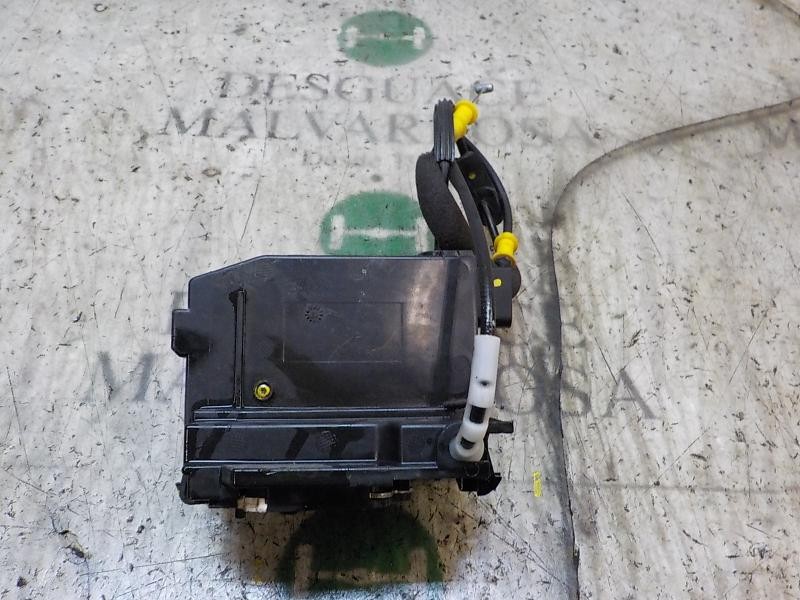 Recambio de cerradura puerta trasera derecha para peugeot 308 1.6 hdi referencia OEM IAM 9807954780  
