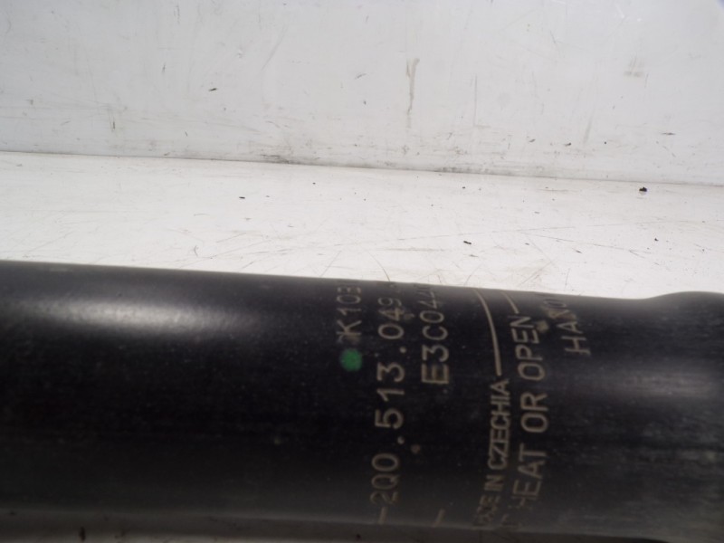 Recambio de amortiguador trasero izquierdo para seat arona 1.0 tsi referencia OEM IAM 2Q0513049AK 2Q0513049AK 