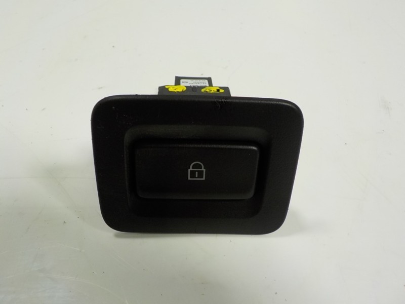 Recambio de modulo electronico para mazda 3 berlina (bp) evolution referencia OEM IAM  BEMD66660A 