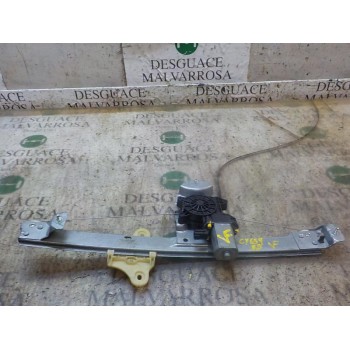 ELEVALUNAS DELANTERO DERECHO 