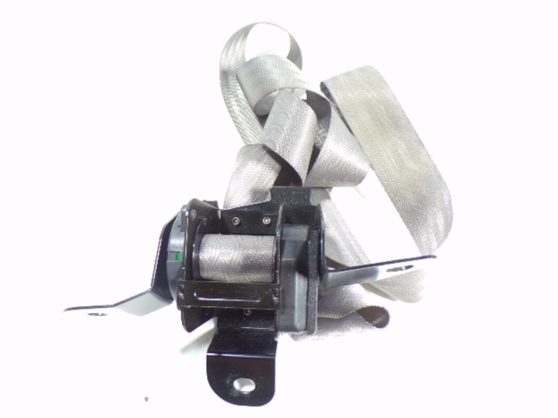 Recambio de cinturon seguridad trasero central para ssangyong rodius 2.2 td cat referencia OEM IAM   