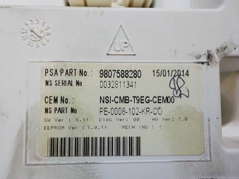 Recambio de cuadro instrumentos para peugeot 308 1.6 hdi referencia OEM IAM 9807588280 9807588280 