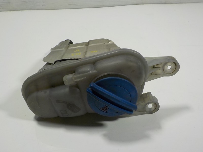 Recambio de deposito expansion para audi q5 (8r) 3.0 tdi referencia OEM IAM 8K0121405M 8K0121405E 