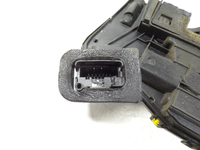 Recambio de cerradura puerta delantera derecha para seat arona 1.0 tsi referencia OEM IAM 5TB837016A 5TB837016 