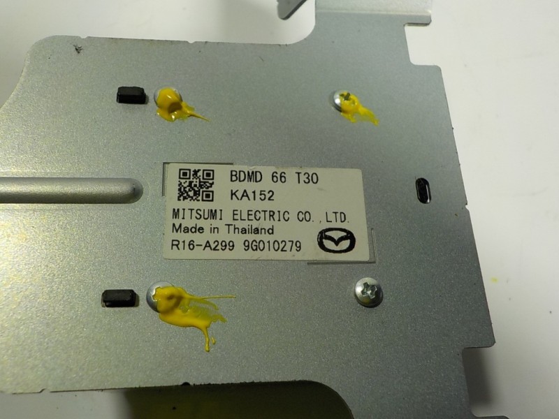 Recambio de modulo electronico para mazda 3 berlina (bp) evolution referencia OEM IAM  BDMD66T30 