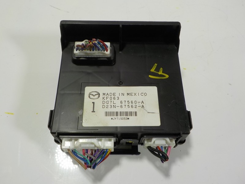 Recambio de modulo electronico para mazda 2 lim. () 1.5 16v cat referencia OEM IAM  DG7L67560A 