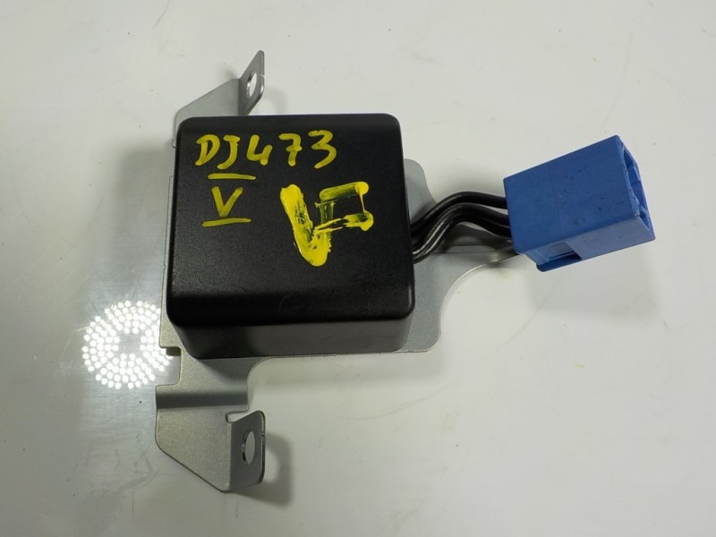 Recambio de modulo electronico para mazda 3 berlina (bp) evolution referencia OEM IAM  BDMD66T30 