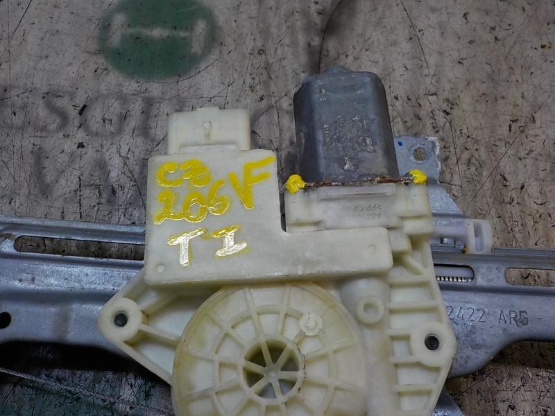 Recambio de elevalunas trasero izquierdo para peugeot 308 1.6 hdi referencia OEM IAM 9816273680  