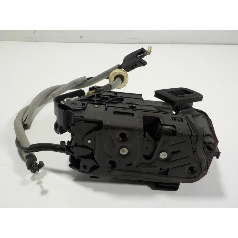 Recambio de cerradura puerta delantera derecha para seat ibiza (kj1) 1.0 referencia OEM IAM 5TB837016A B6A5TB837016A 